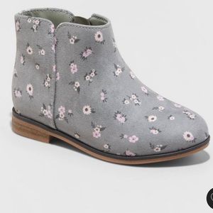 NWOB -Cat and Jack - Toddler Girl Zip Up Booties - Size 5